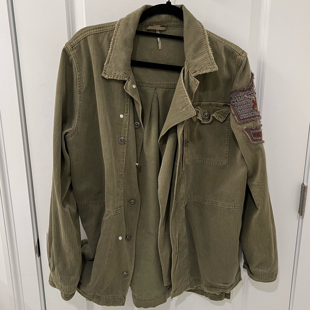 Free people army jacket. Size medium.